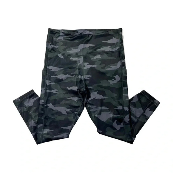 Athleta Camo Ultimate 7/8 Tights - Picture 7 of 7